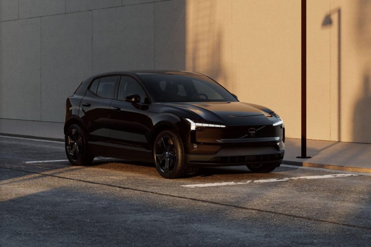 Volvo Ex30 Front Quarter