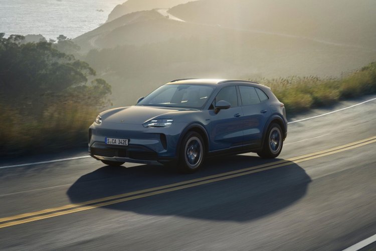 Porsche Cayenne S Electric