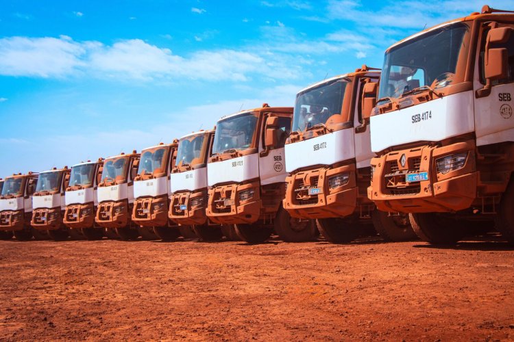 Renault Trucks In Guinea Mines