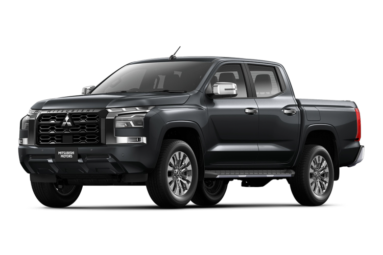 Mitsubishi Triton Front Quarter