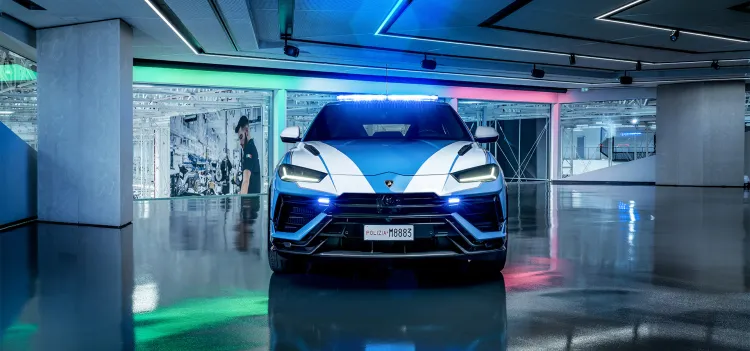 Lamborghini Urus Police Car Front