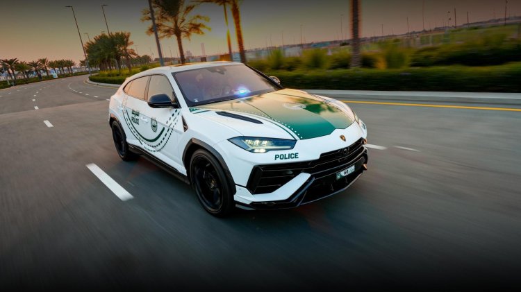 Lamborghini Urus Performante Dubai Police Car Fron
