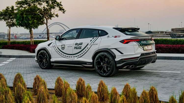 Lamborghini Urus Performante Dubai Police Car Rear