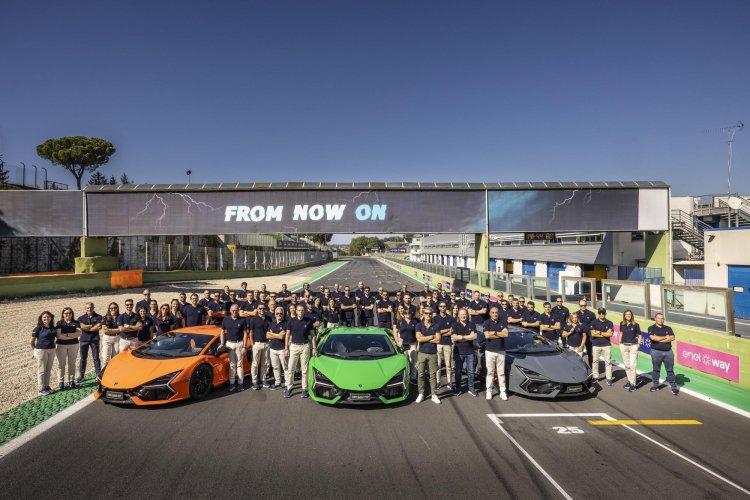 Lamborghini Group Photo