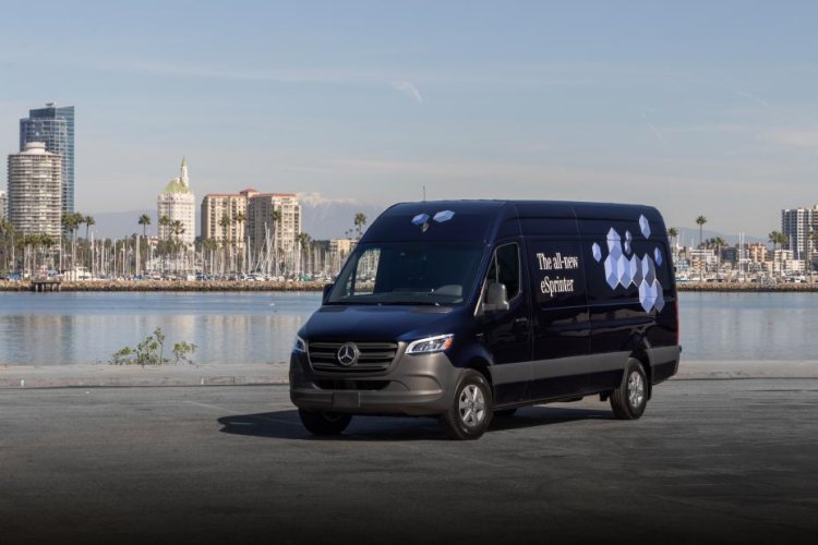 All New Mercedes Benz Esprinter Front Quarter