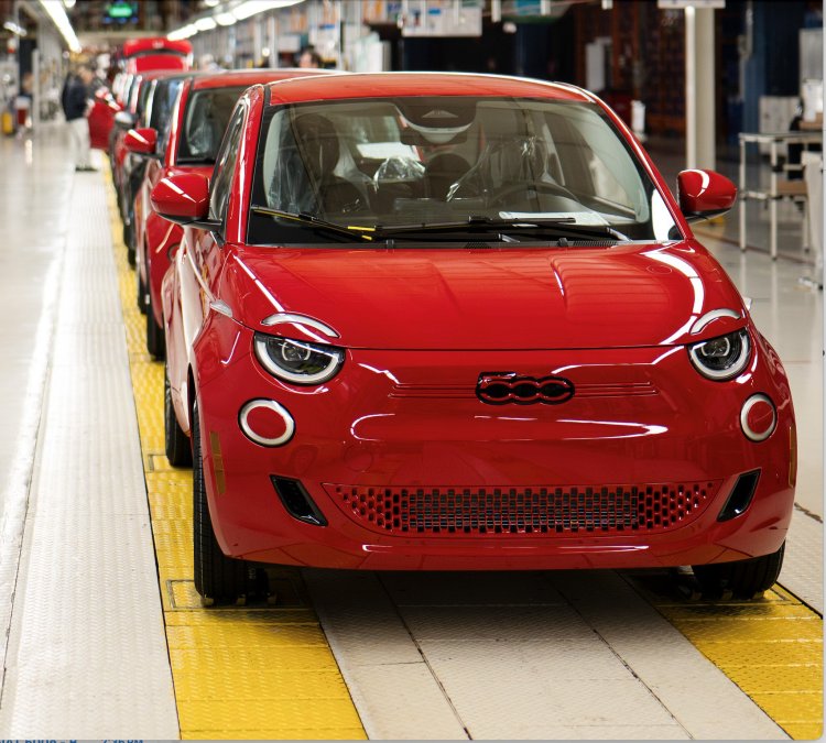 Fiat 500e Production Line