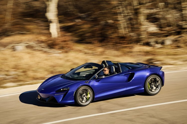 Mclaren Artura Spider Front Quarter