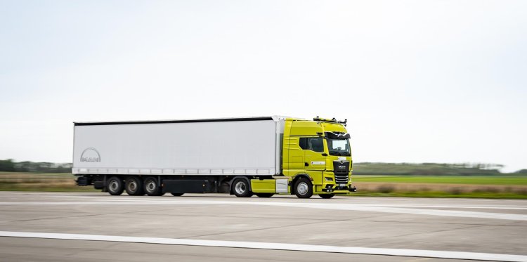 Man Trucks Driverless Transport
