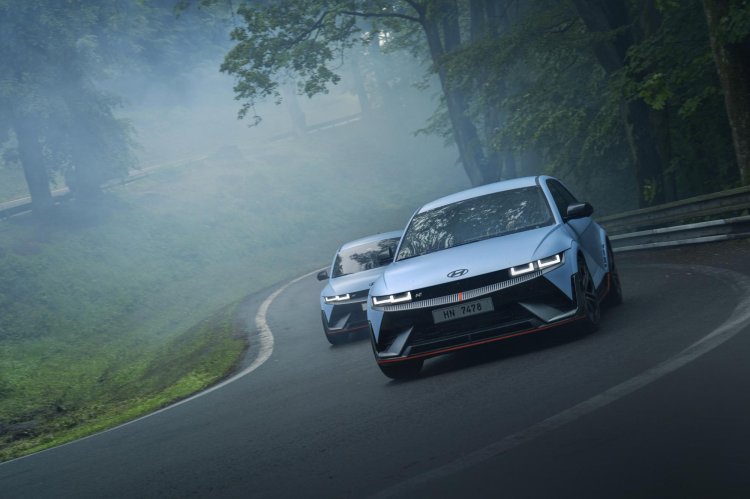 Hyundai Ioniq 5 N Cornering