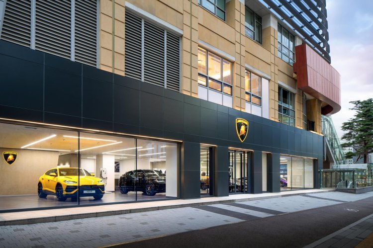 Lamborghini Dealership In Bundang South Korea