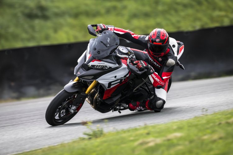 Ducati Multistrada V4 Rs Corner