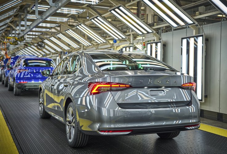 Updated Skoda Octavia Rear Quarter Production