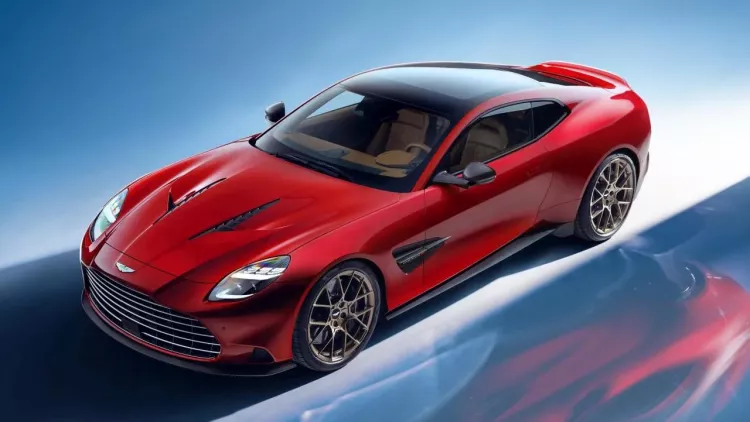 2025 Aston Martin Vanquish Front Quarter