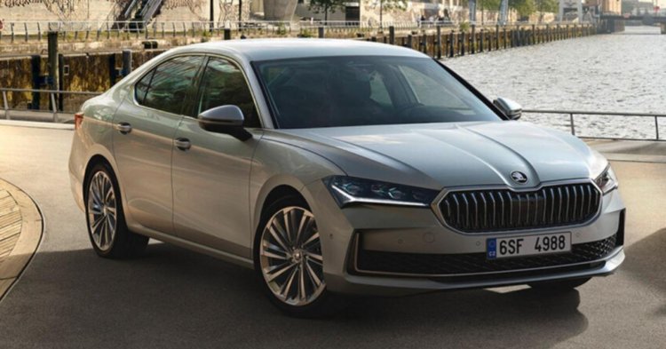 4th Gen Skoda Superb Front Quarter