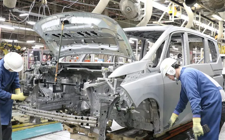 Nissan Production Line In Factory
