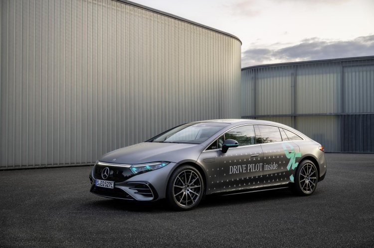 Germany Approves Mercedes Benz To Test Special Lig