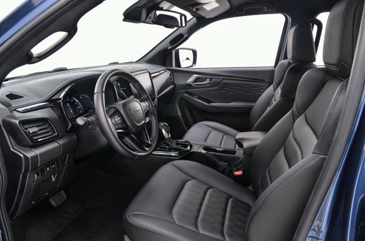 Isuzu D Max Ev Interior