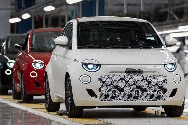 “FIAT”ın əfsanəvi 500 modeli indi hibrid versiyada – istehsal mərhələsi start götürdü
