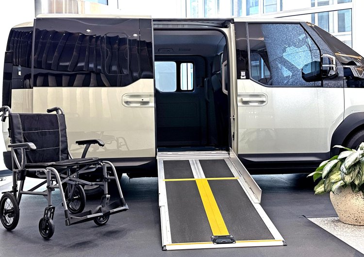 Kia Pv5 Wav Wheelchair Path