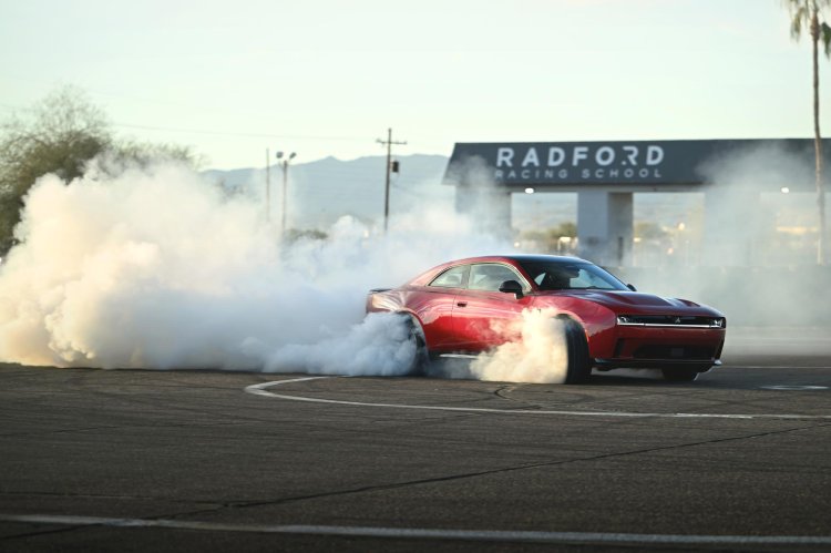 2026 Dodge Charger Daytona Burnout