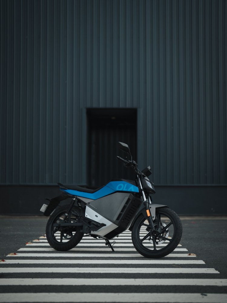 Ola Roadster X Front Quarter