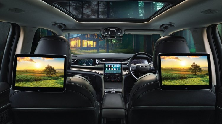 Jeep Grand Cherokee Signature Edition Interior