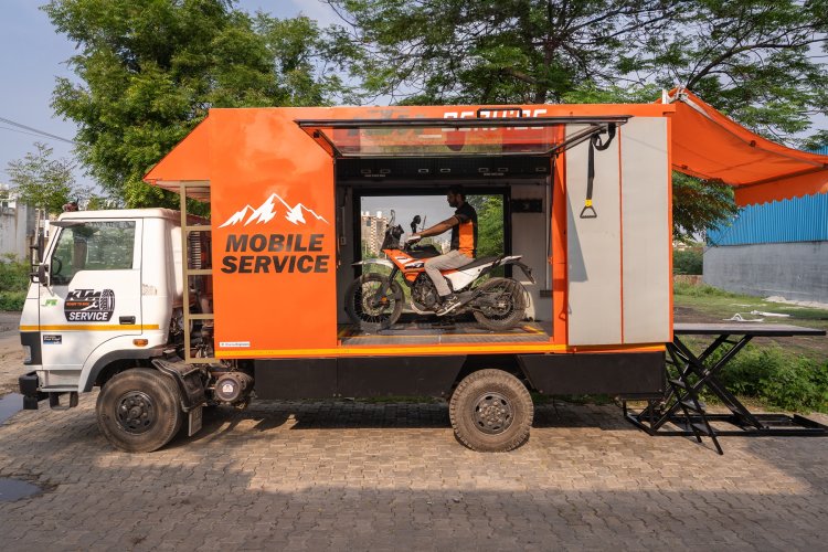 Ktm Service On Wheels Truck