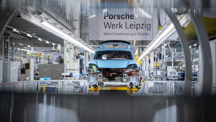 Porsche Factory