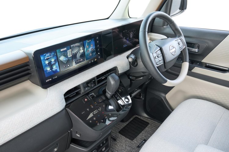 New Nissan Roox Interior