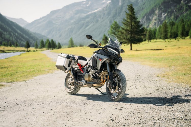 2025 Ducati Multistrada V4 Debuts With More Tech C