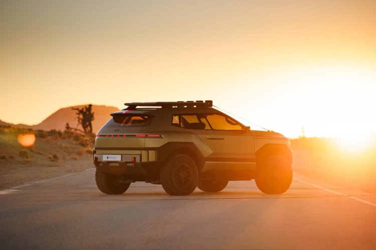 Hyundai Crater Concept Rear Quarter