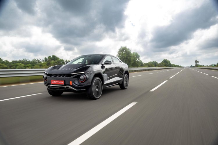 Mahindra Be6 Formula E Black