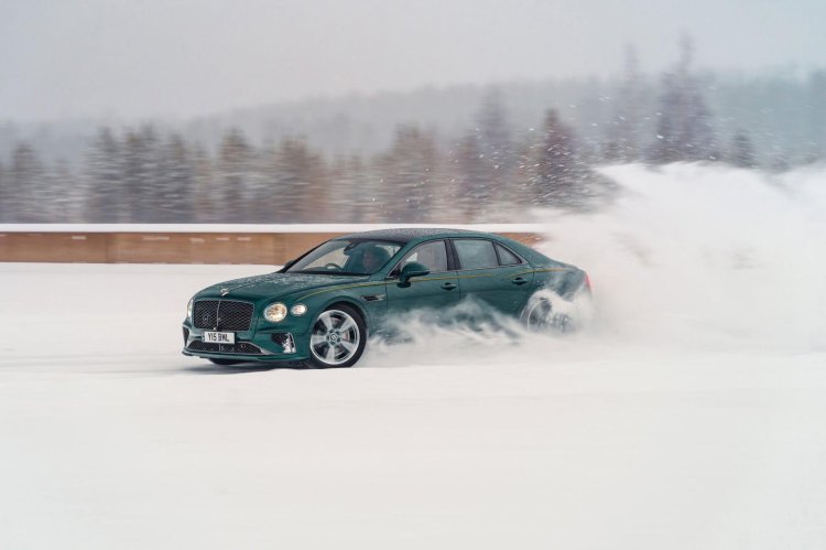 Bentley Flying Spur Winter Lap Record Scaled