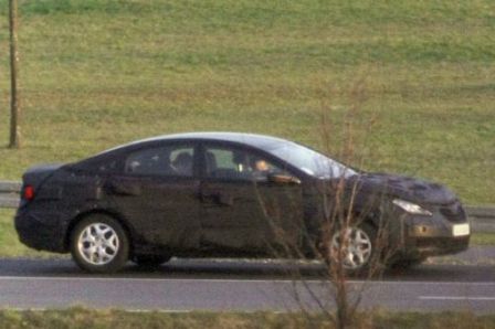 2010 Hyundai Sonata side