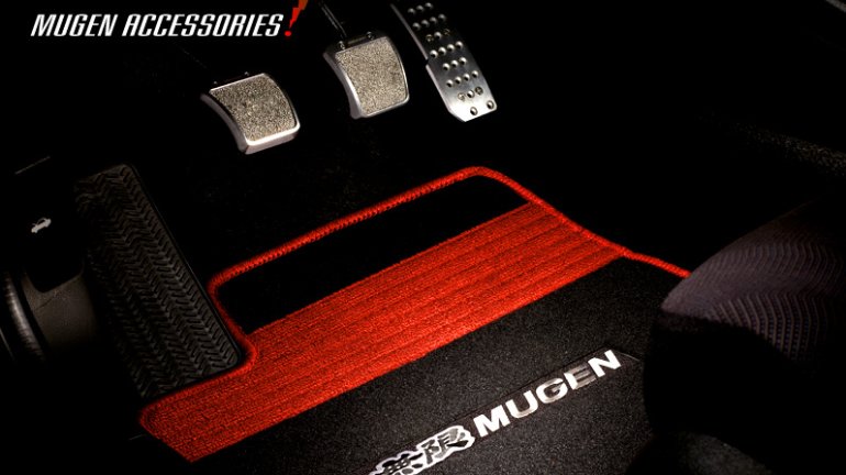 Honda_Fit_Sport_Mugen- 4