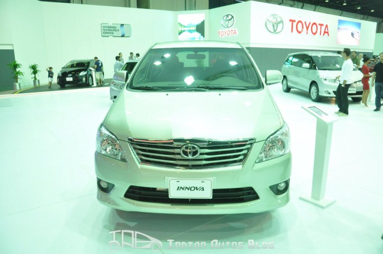 Toyota Innova Facelift Dubai International Motor Show