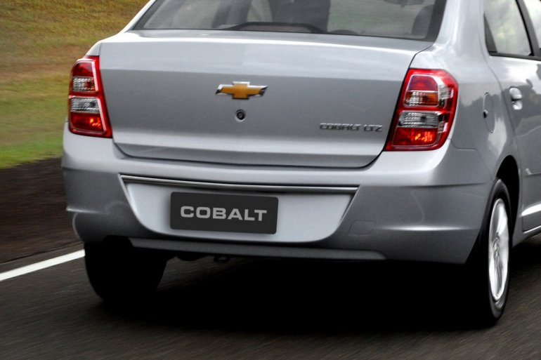 Chevrolet Cobalt rear