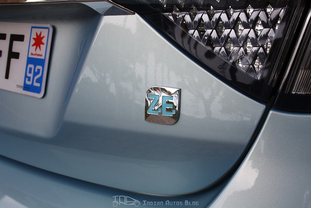 Renault Fluence ZE badge