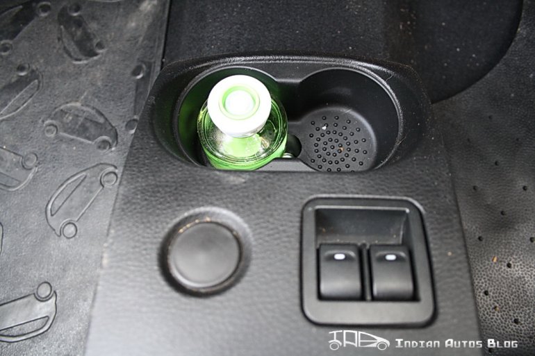 2012 Tata Nano Interiors review
