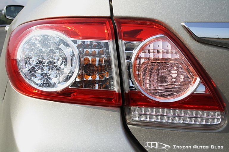 Facelifted Corolla Altis tail lamp