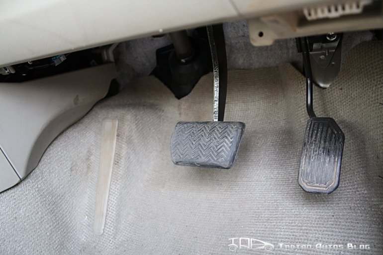 Facelifted Toyota Corolla Altis pedals