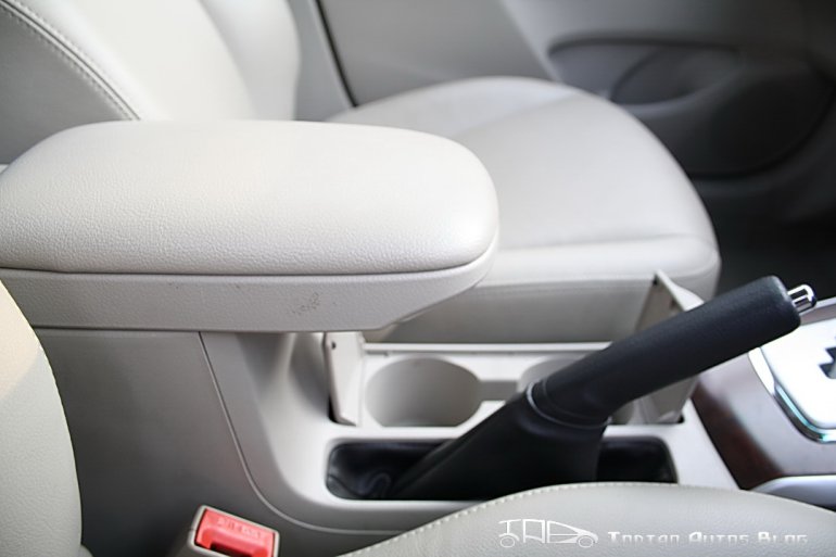 Facelifted Toyota Corolla Altis armrest