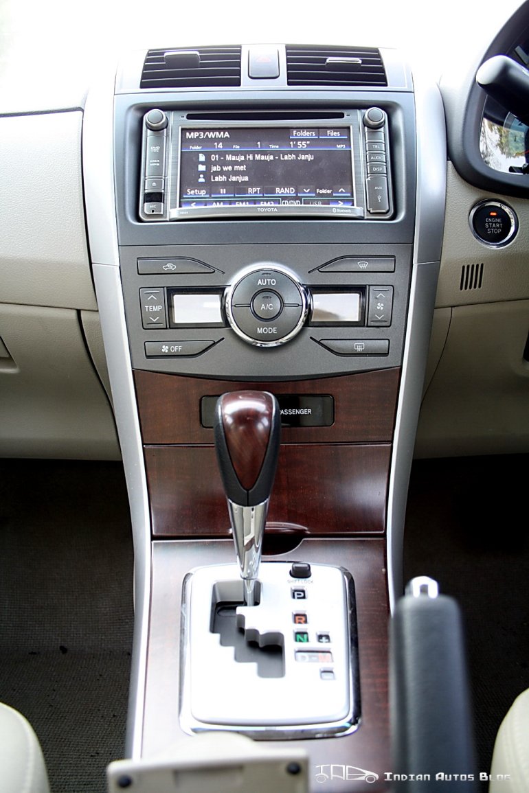 Facelifted Toyota Corolla Altis interiors