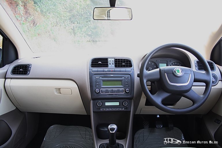 Skoda Rapid interiors
