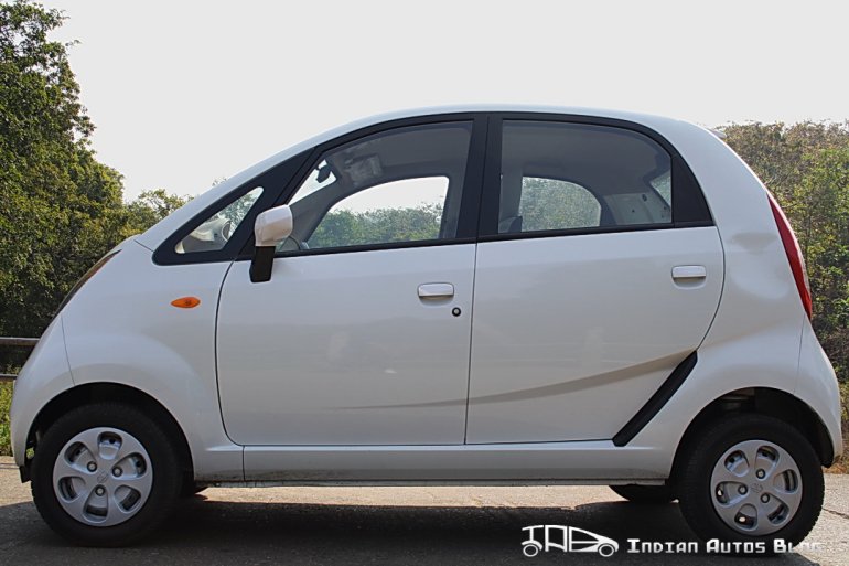 2012 Tata Nano side profile