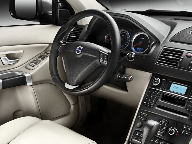 volvo xc90 interior