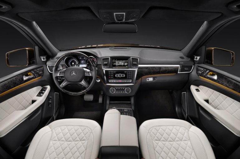 2012 Mercedes GL Class interiors