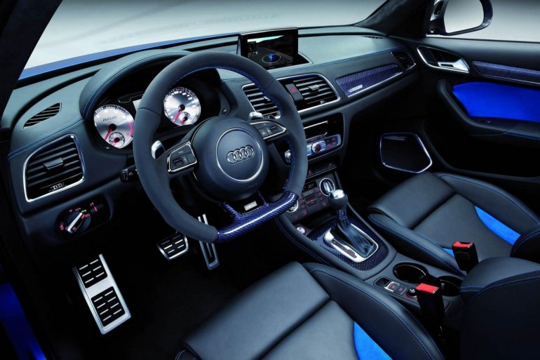 Audi Q3 RS dashboard