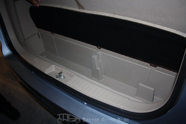 Maruti Suzuki Ertiga ZXI storage compartment hidden under the luggage area