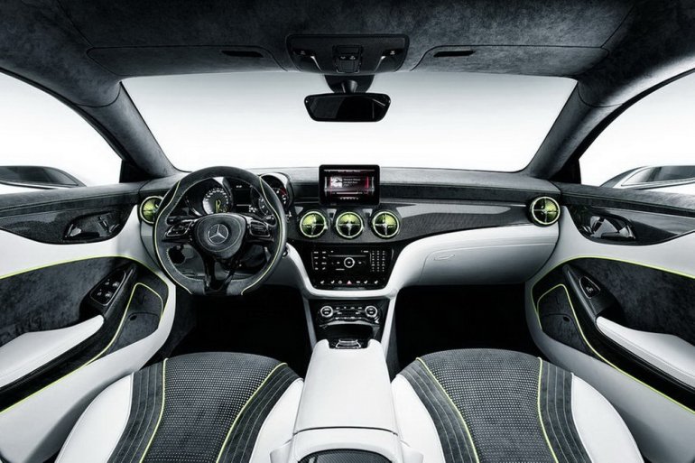 Mercedes CSC interior
